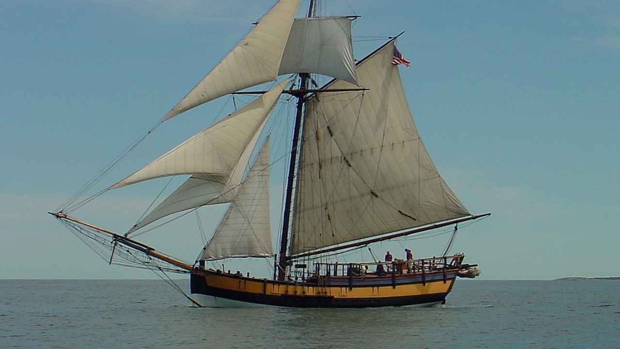 Чем отличается шлюп от корвета?