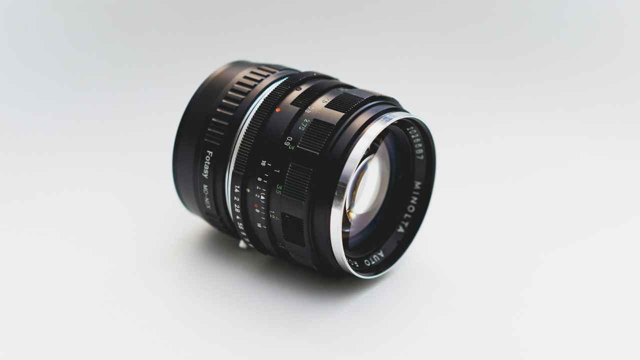 Чем отличается кинообъектив от фотообъектива?