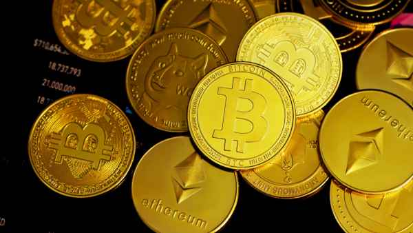 Чем отличается Bitcoin от Ethereum?